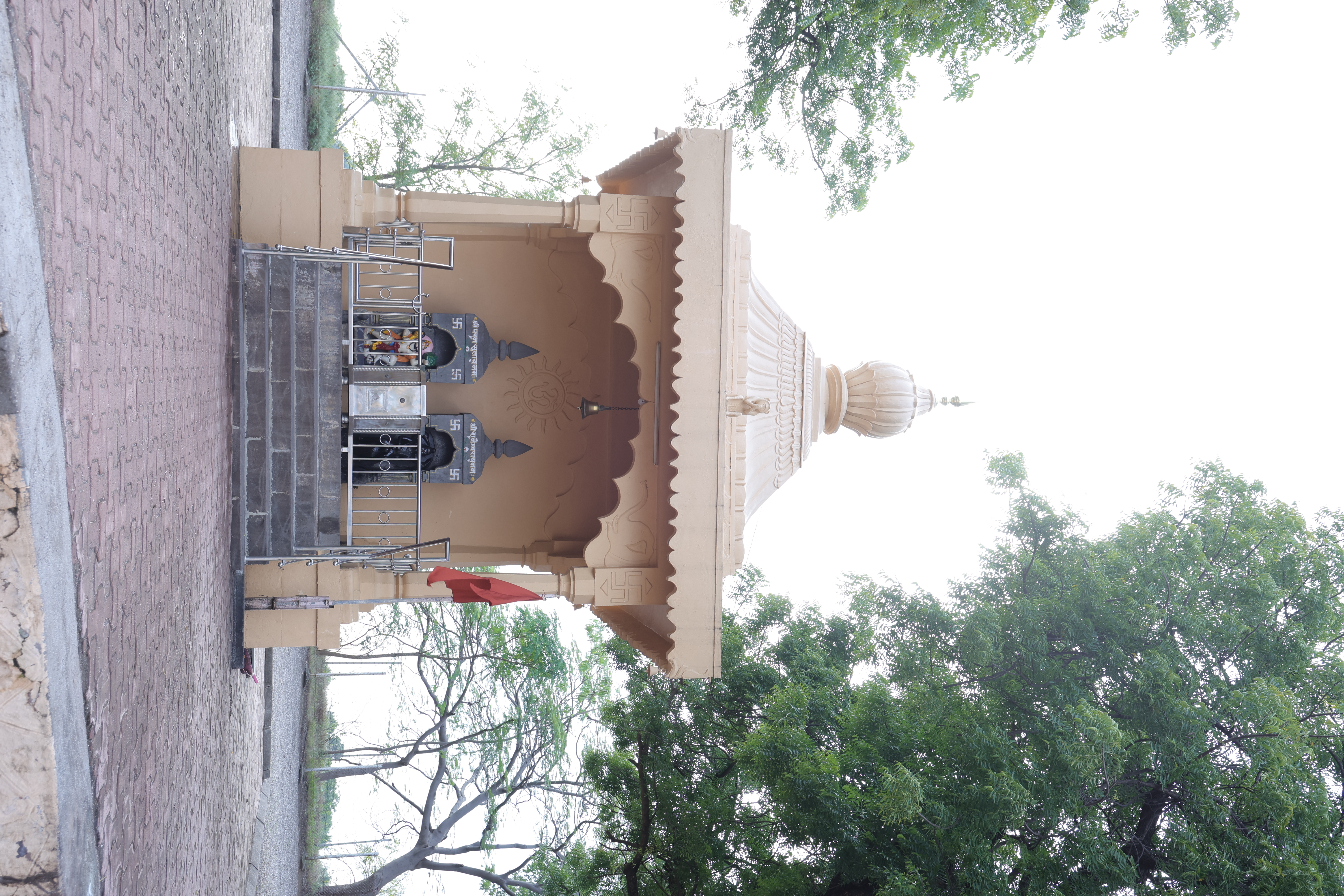 हनुमान मंदिर फोटो 2